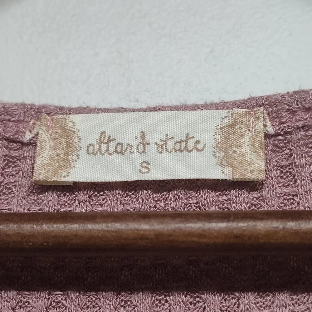 Altar'd State Crop Top Women Size S Pink Waffle Knit Long Sleeve Ruffle